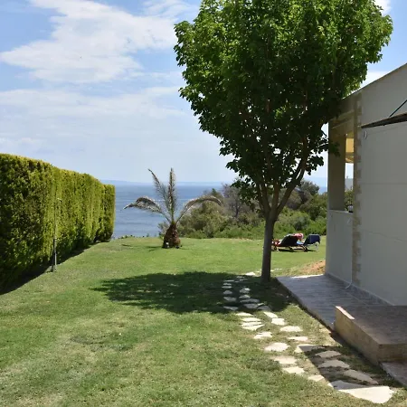 Дом отдыха Lia Sea View - Halkidiki
